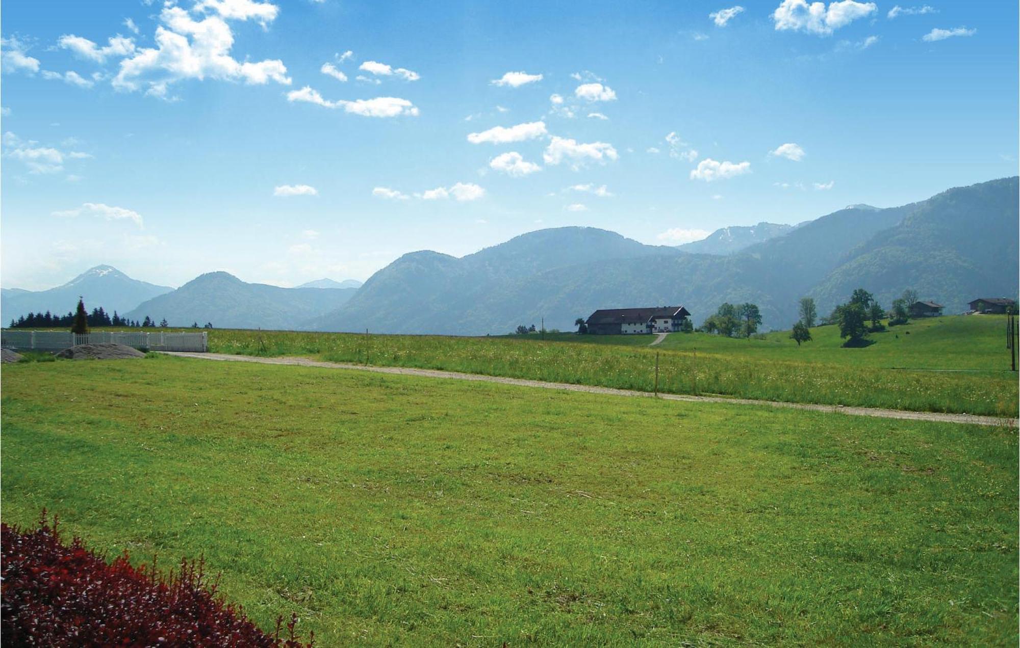 Ruhiges Ferienhaus Breitenbach Breitenbach am Inn Екстериор снимка
